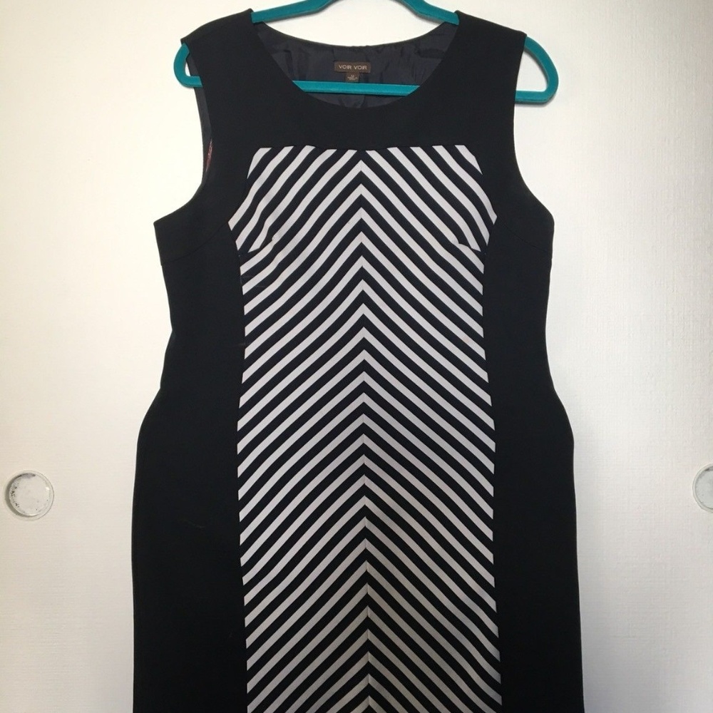 Navy/White Chevron Sleeveless Sheath Dress Size 12
